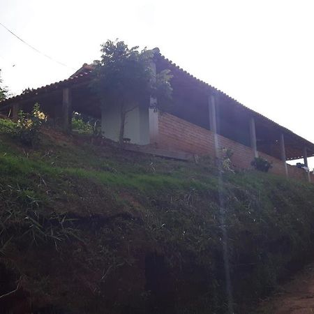 Chale Em Ibitipoca Villa Conceição da Ibitipoca Buitenkant foto
