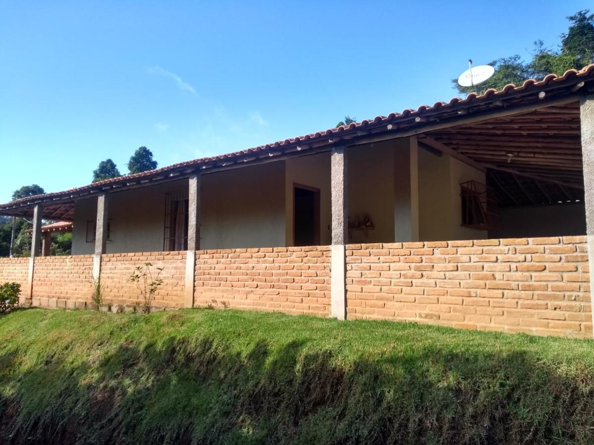 Chale Em Ibitipoca Villa Conceição da Ibitipoca Buitenkant foto